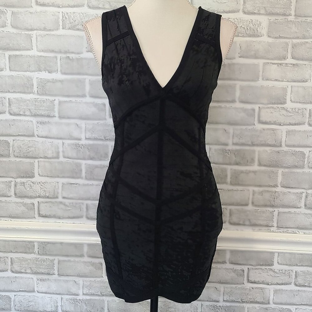 Lark Black Bandage Style Evening Mini Dress Bodycon Glam Mummy Medium LBD